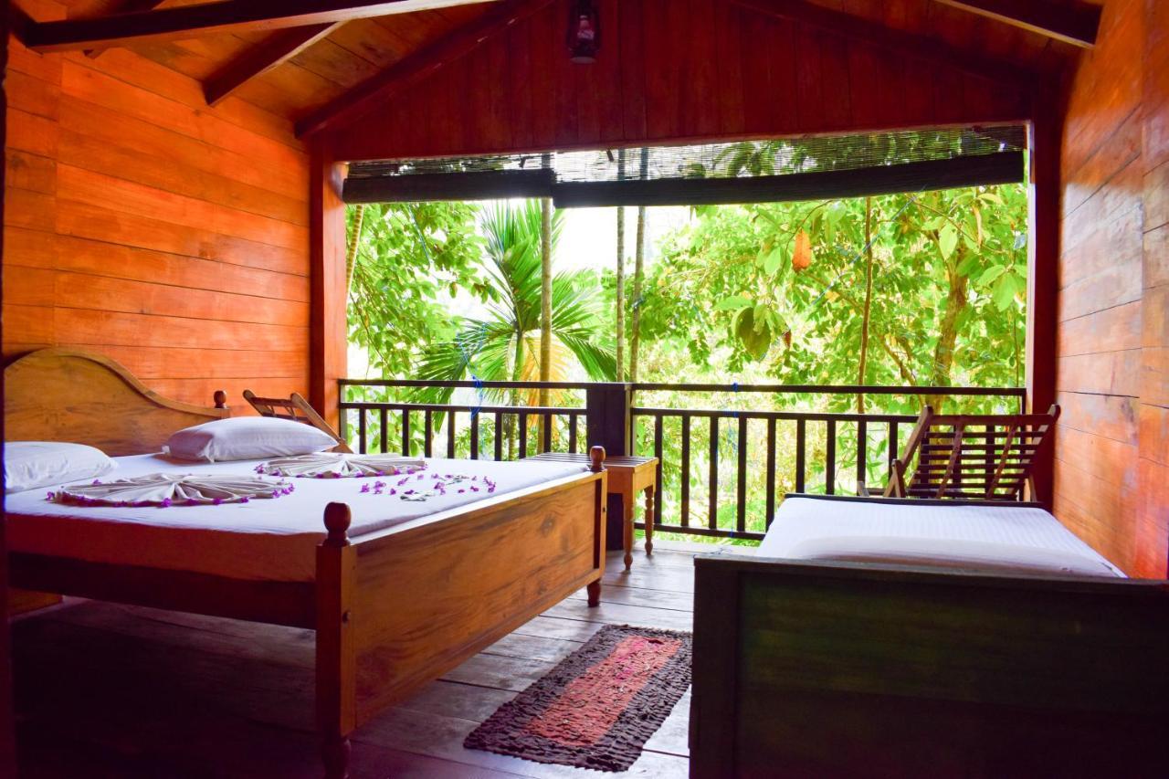 Rafters Retreat Hotel คิตุลกาลา ภายนอก รูปภาพ