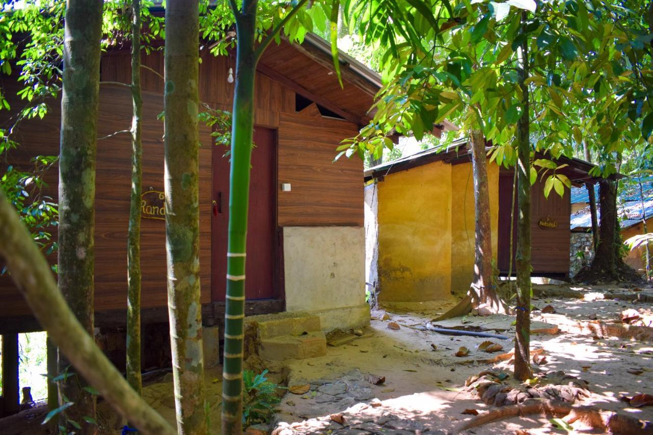 Rafters Retreat Hotel คิตุลกาลา ภายนอก รูปภาพ